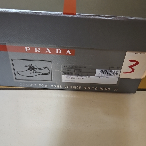 Prada Glossy Black Lace-Up Shoes - Picture 5 of 13